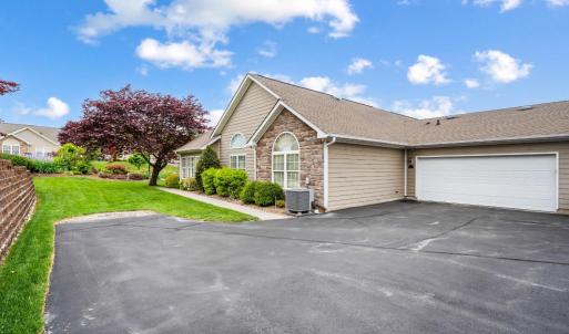Photo #44 of 1118 Jefferson Way, Forest, VA
