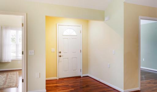Photo #4 of 1118 Jefferson Way, Forest, VA