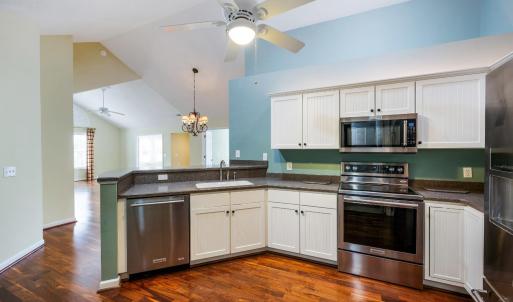 Photo #15 of 1118 Jefferson Way, Forest, VA