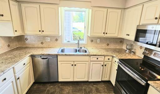 Photo #27 of 204 Shaker Lane, Forest, VA 0.4 acres