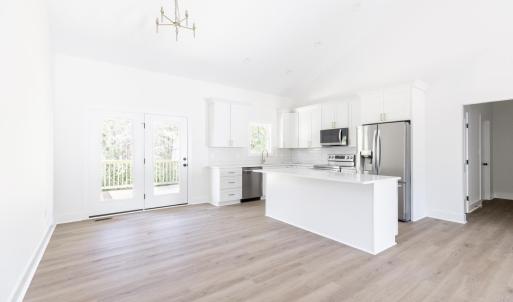 Photo #9 of 2404 Twin Lake Dr, Bedford, VA 1.0 acres
