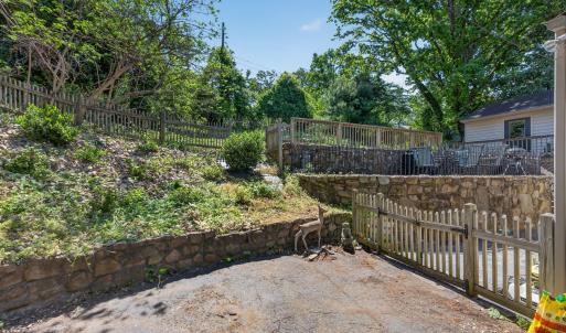 Photo #54 of 216 Kensington Avenue, Lynchburg, VA 0.3 acres