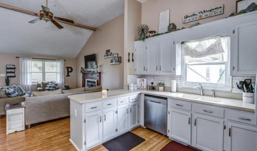 Photo #16 of 102 Piccadilly Court, Goode, VA 1.1 acres