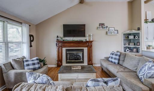 Photo #8 of 102 Piccadilly Court, Goode, VA 1.1 acres