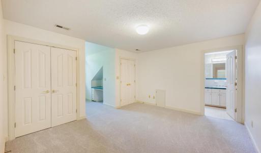 Photo #32 of 3563 Round Hill Road, Lynchburg, VA 0.6 acres