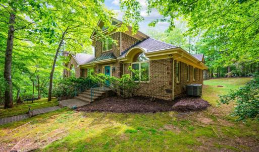 Photo #3 of 3563 Round Hill Road, Lynchburg, VA 0.6 acres