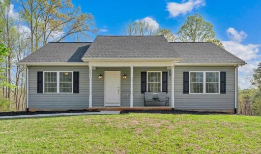 Photo #1 of 101 Charmwoods Dr, Moneta, VA 0.9 acres