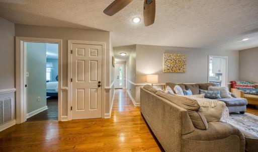 Photo #17 of 749 Chikasaw Road, Lynchburg, VA 0.4 acres