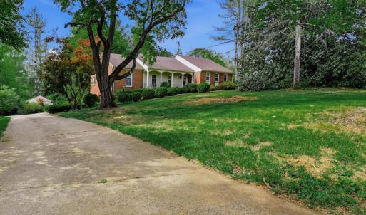 Photo #64 of 1271 Church Street, Appomattox, VA 1.4 acres