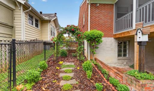 Photo #26 of 411 Oakridge Boulevard, Lynchburg, VA 0.2 acres