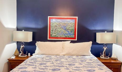 Photo #17 of 1273 Graves Harbor Trail, Huddleston, VA