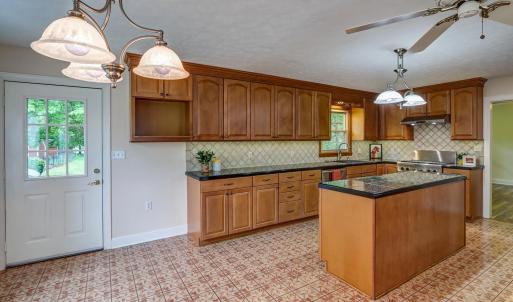 Photo #17 of 308 Robin Drive, Lynchburg, VA 0.4 acres