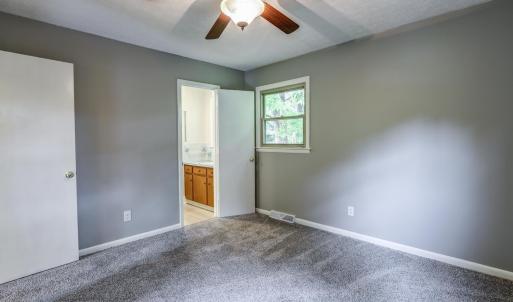 Photo #35 of 308 Robin Drive, Lynchburg, VA 0.4 acres