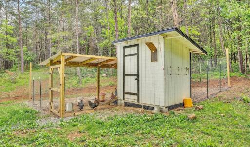 Photo #15 of 120 Stonelea Drive, Troutville, VA 6.3 acres