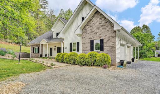 Photo #3 of 120 Stonelea Drive, Troutville, VA 6.3 acres