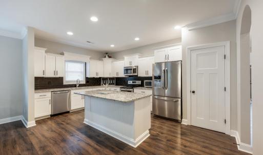 Photo #9 of 1618 Helmsdale Drive, Forest, VA 0.1 acres