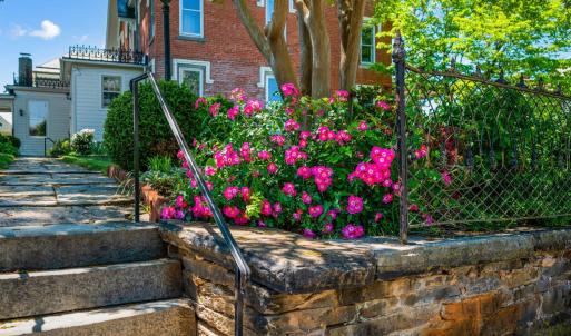Photo #87 of 602 Washington Street, Lynchburg, VA 0.3 acres
