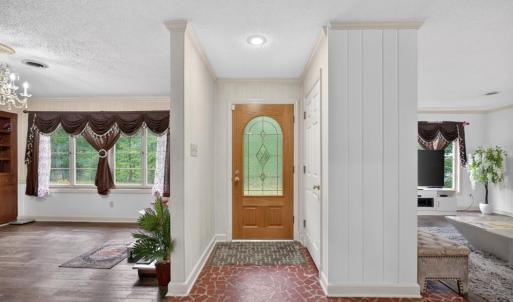 Photo #5 of 111 Oaklawn Terrace, Gretna, VA 5.2 acres