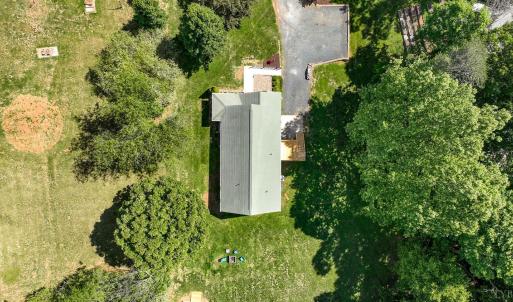Photo #76 of 433 Stratford Road, Concord, VA 0.9 acres