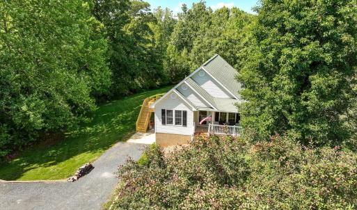 Photo #4 of 433 Stratford Road, Concord, VA 0.9 acres