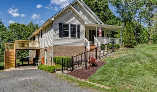 Photo #6 of 433 Stratford Road, Concord, VA 0.9 acres