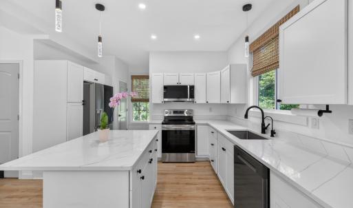 Photo #11 of 4004 Summit Street, Lynchburg, VA 0.4 acres