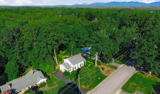 Photo #64 of 2935 Ravenwood Drive, Lynchburg, VA 0.5 acres