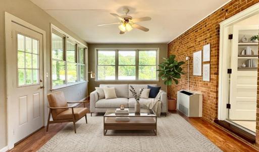 Virtually staged sunroom