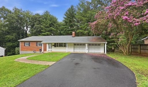 Photo #46 of 2044 Indian Hill Road, Lynchburg, VA 0.6 acres