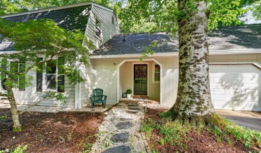 Photo #4 of 275 Fox Hill Road, Rice, VA 1.4 acres
