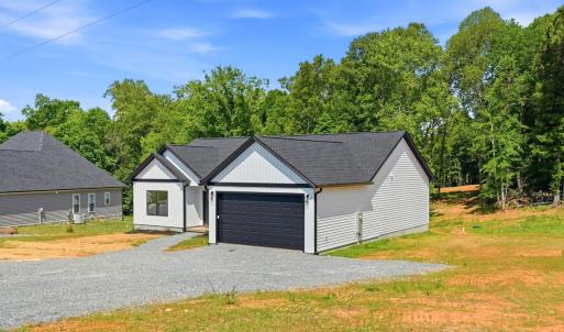 Photo #38 of 1805 Hickory Cove Ln, Moneta, VA 0.9 acres