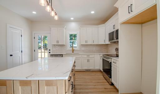 Photo #12 of 1033 Ivy Woods Drive, Forest, VA 0.5 acres