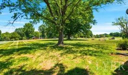 Photo #30 of 10703 Richmond Highway, Lynchburg, VA 1.8 acres