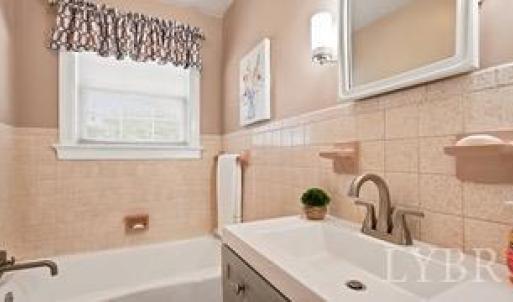 Photo #17 of 10703 Richmond Highway, Lynchburg, VA 1.8 acres