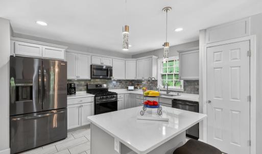 Photo #10 of 4724 Doyle Terrace, Lynchburg, VA 0.5 acres