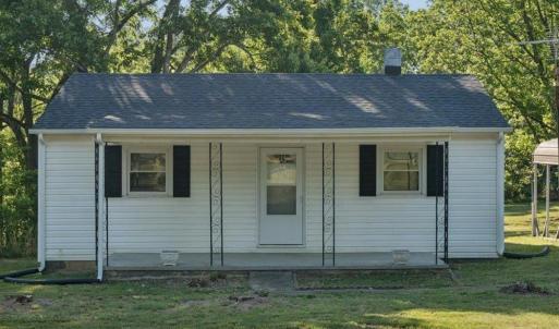 Photo #1 of 8868 Rockford School Rd, Gretna, VA 0.8 acres