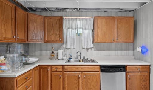 Photo #31 of 3088 Oxford Furnace Road, Lynchburg, VA 3.9 acres