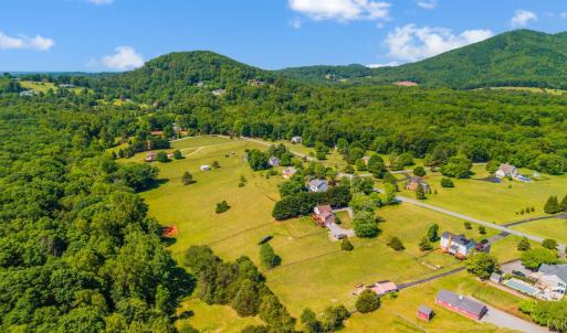 Photo #71 of 115 Meadowridge Drive, Lynchburg, VA 2.5 acres