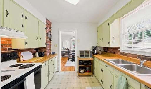 Photo #11 of 616 Sussex Street, Lynchburg, VA 0.2 acres