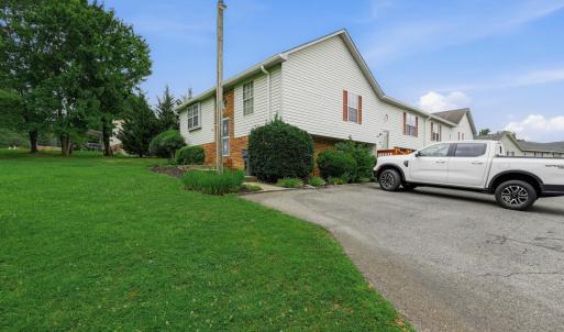 Photo #39 of 801 Goose Meadow Drive, Forest, VA