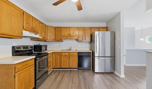Photo #5 of 801 Goose Meadow Drive, Forest, VA