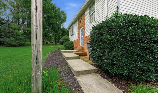 Photo #40 of 801 Goose Meadow Drive, Forest, VA