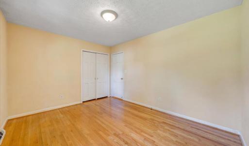 Photo #21 of 405 Oakland Circle, Lynchburg, VA 0.5 acres