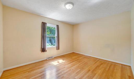 Photo #18 of 405 Oakland Circle, Lynchburg, VA 0.5 acres
