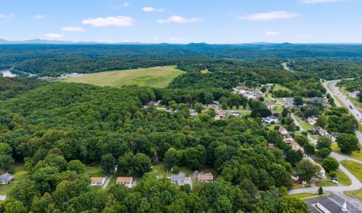 Photo #33 of 271 Rockwell Road, Lynchburg, VA 0.8 acres