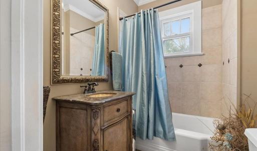 Photo #16 of 984 Ashland Avenue, Bedford, VA 0.5 acres