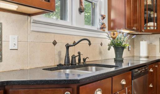 Photo #13 of 984 Ashland Avenue, Bedford, VA 0.5 acres