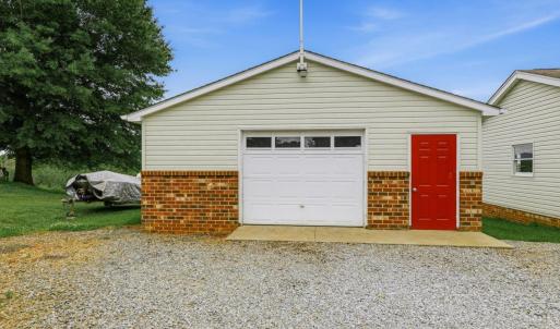 Photo #35 of 108 Piccadilly Court, Goode, VA 1.4 acres