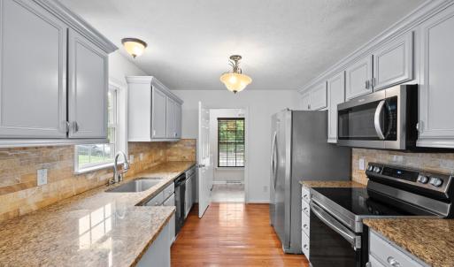 Photo #3 of 137 New Towne Road, Lynchburg, VA 0.2 acres