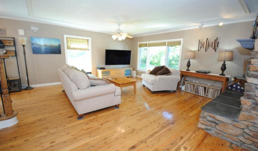 Photo #4 of 762 Timberlake Drive, Lynchburg, VA 1.2 acres